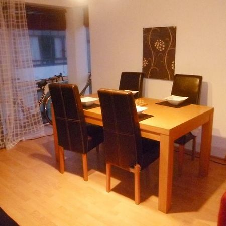 Luxury Town Centre Apartment Kinsale Eksteriør bilde